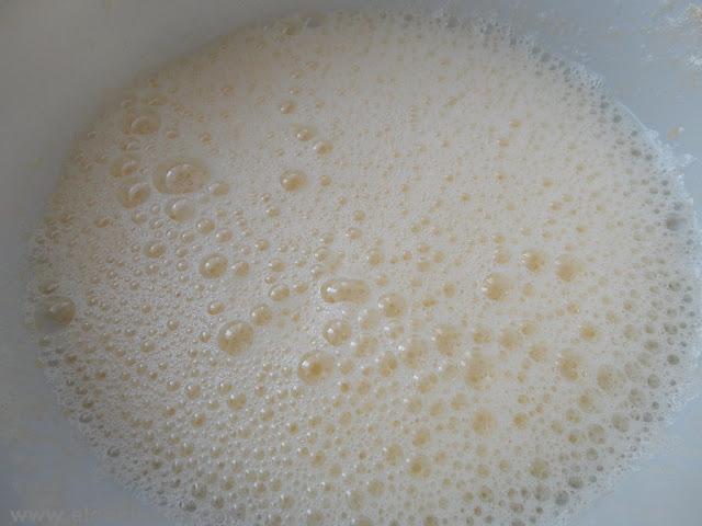 Tarta de nueces y nata