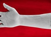 Creativos tatúan código brazo subastan como soporte publicitario