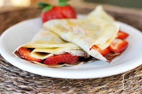 crepe de chocolate y fresas