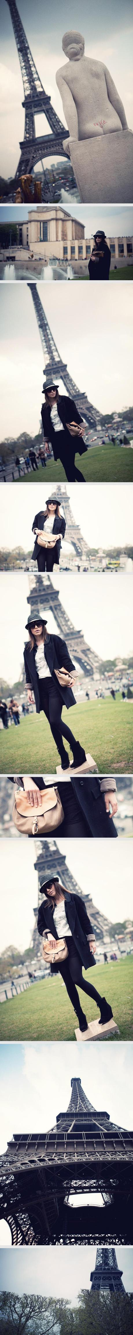 eiffel tower in black eiffel tower in black