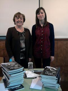 Ana Pomares: Encuentros con Autor en el Colegio Sagrada Familia de Alcoi