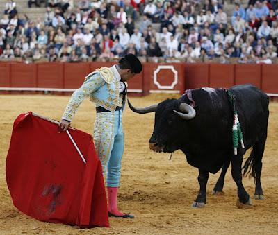Cuadri sigue debiendo media docena a Sevilla