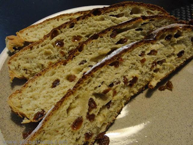 Pan de mango y pasas