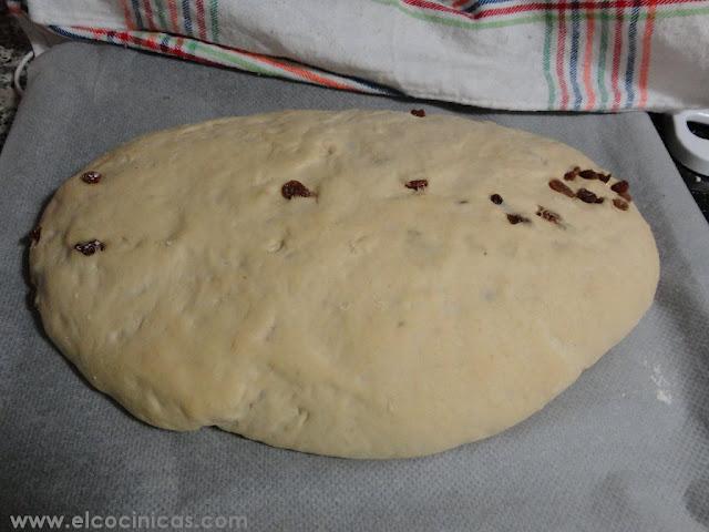 Pan de mango y pasas