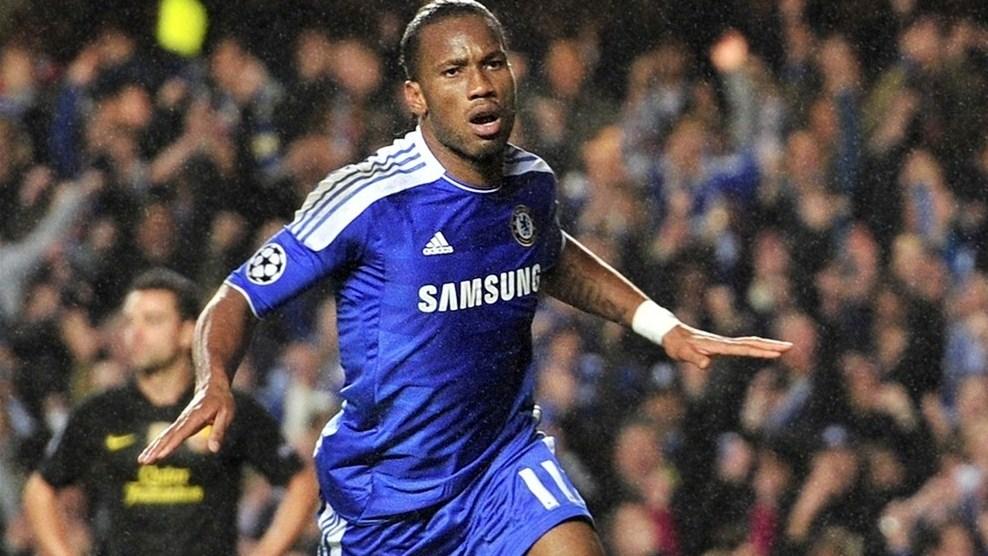 Cahill y Drogba reaniman al Chelsea!