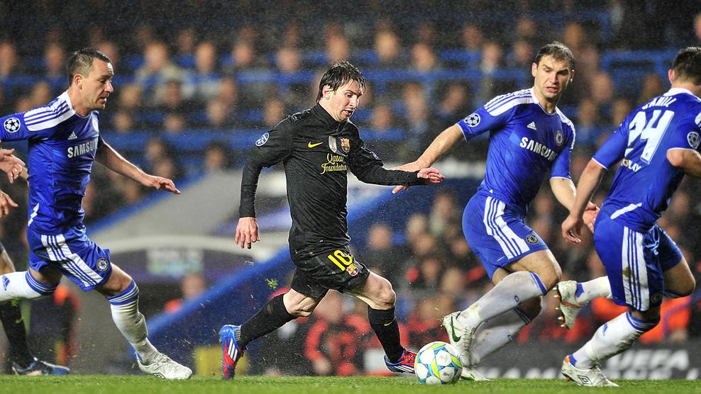 Cahill y Drogba reaniman al Chelsea!