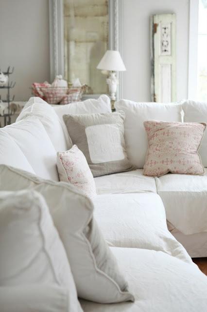 ¡white sofa!