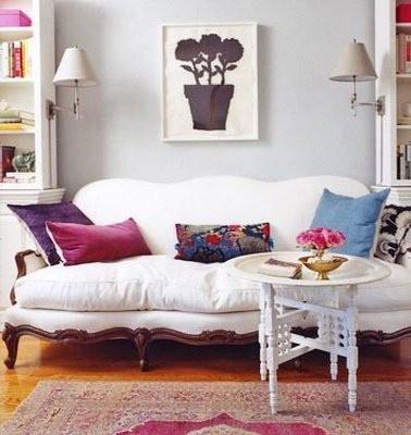 ¡white sofa!