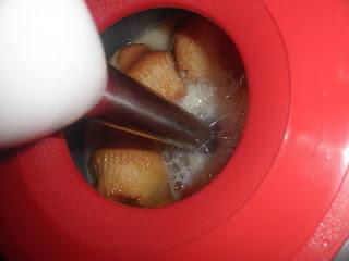 Pudin de plátano y fresas