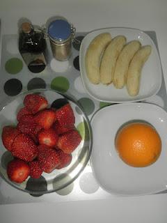Pudin de plátano y fresas