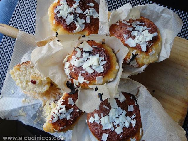 Muffins de arándanos y chocolate blanco