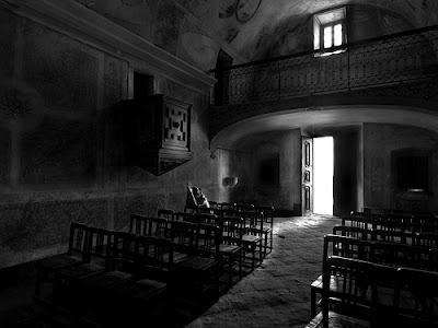 LUGARES EN LOS QUE SE DETIENE EL TIEMPO