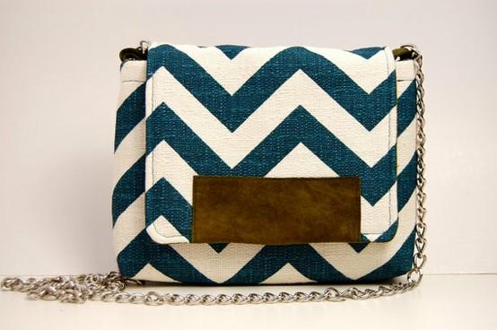 CHEVRON PRINT