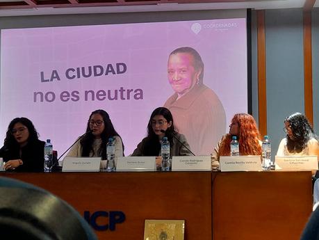 La ciudad como archivo activo: Coordenadas de Mujeres