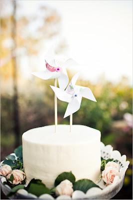 tarta con molinillo de viento