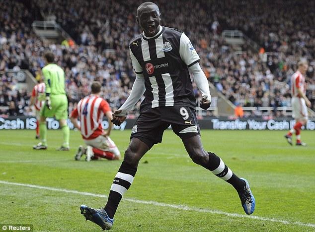 Cabaye hace estallar St.James Park.