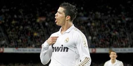 Real Madrid se quedó con el clásico y acaricia el título