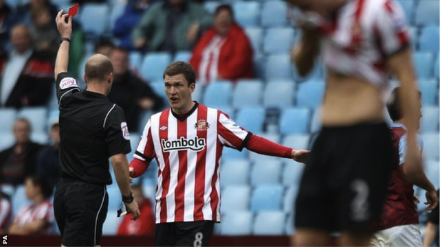 Siguen los problemas para el Aston Villa