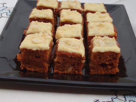 PASTEL DE ZANAHORIA Y MACADAMIAS