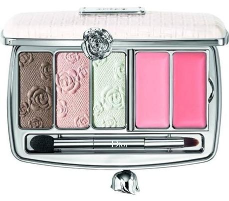 garden-party-clutch ¿Vamos pensando en los regalos para mamá?