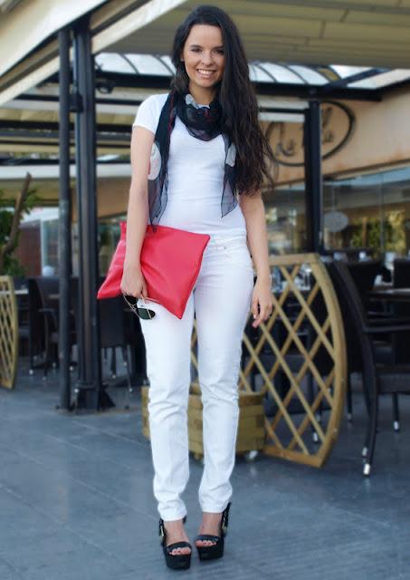 Remix de... ''TOTAL WHITE LOOK''