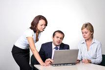 (412)  LAS  EMPRESAS  COMIENZAN  A  SELECCIONAR  PERSONAL  A  TRAVÉS  DE  FACEBOOK