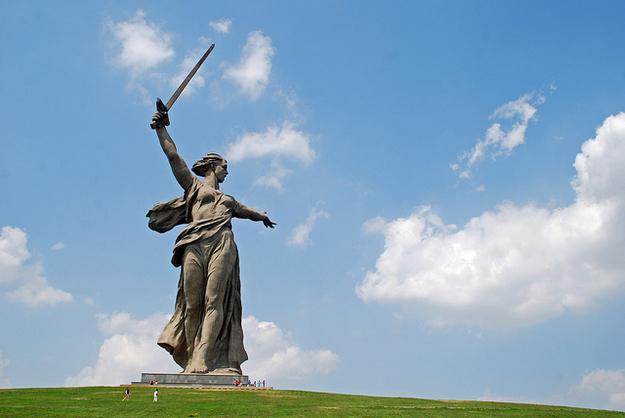 Estatua de la Madre Patria, Volgogrado