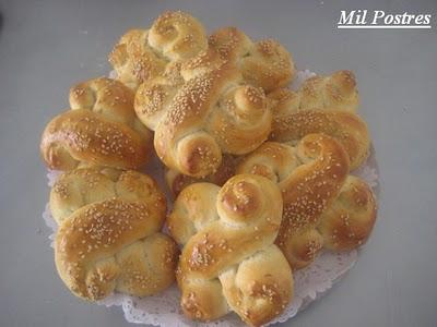 Pan entrelazado de aceite y sésamo