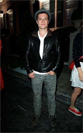 CONSIGUIENDO EL LOOK: JOSH HUTCHERSON