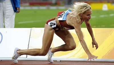 Marta Dominguez, caída en Pekin 2008