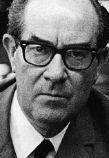 Joan Vinyoli — Libro del amigo VIII (De Ahora que es tarde, 2012. Trad. María de Luis)