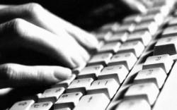 teclado - frekuraUrbana Las Tecnologicas: Medio millón de usuarios se quedarán sin internet por culpa de un troyano