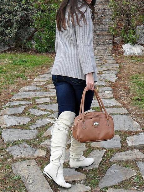 Look of the day: Rescue my cape Rescuecape_lovelystyle5