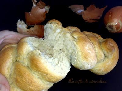 Trenza de pan de cebolla