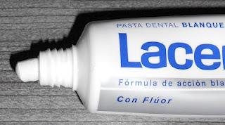 Pasta de dientes Lacer