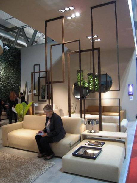 A-cero visita la Feria de Milán; Pabellón de la Feria (Parte I)