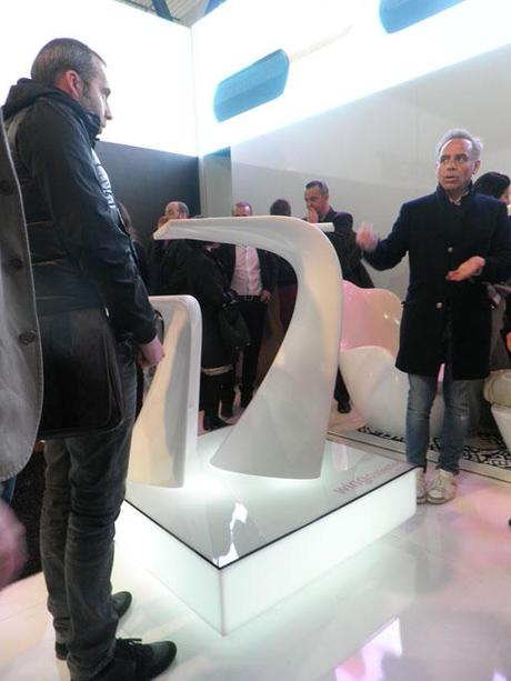 A-cero visita la Feria de Milán; Pabellón de la Feria (Parte I)