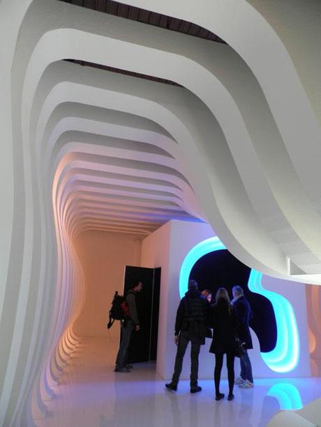 A-cero visita la Feria de Milán; Pabellón de la Feria (Parte I)