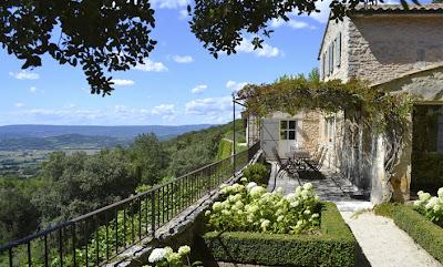 Nuevas Terrazas en Estilo Rustico I