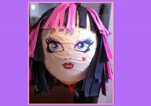 Piñata Monster High