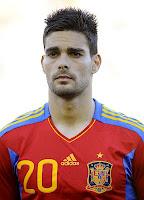 El Málaga pujará por el sportinguista Botía