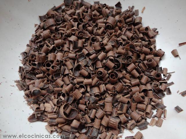 Tarta de mousse de fresa