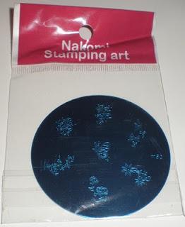 Manicura con placa de estampación