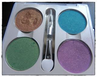 Organización de sombras sueltas con los quads de ELF Organización de sombras sueltas con los quads de ELF