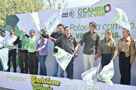 Programa “Enchúlame la Colonia” llega a Lomas del Mezquital Programa “Enchúlame la Colonia” llega a Lomas del Mezquital