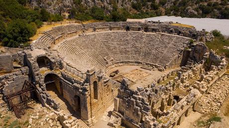 Theatrum, los teatros en la antigua Roma (II)