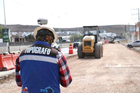 Avanza construcción del paso a desnivel en Arena Potosí