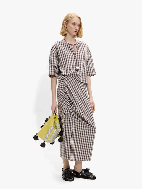 COMPRAS DE LA SEMANA; MARZO (III).-