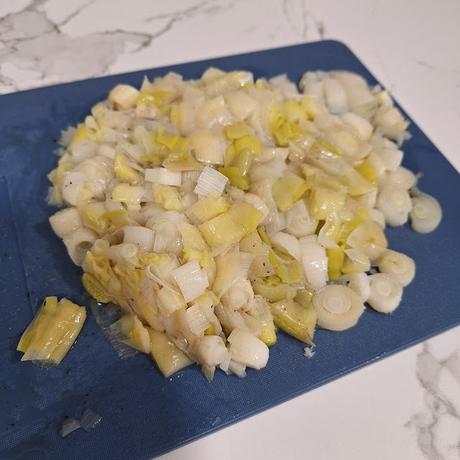 Tortilla de Calçots a la brasa en su salsa
