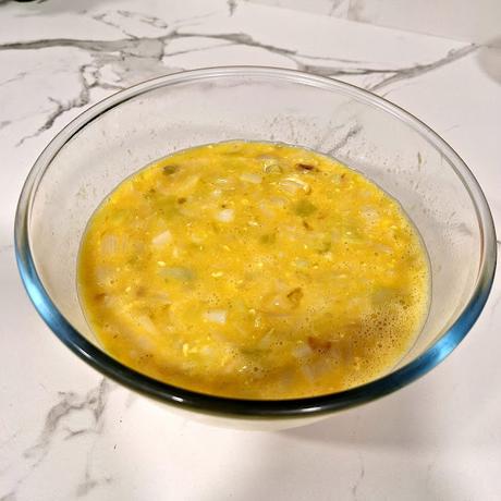 Tortilla de Calçots a la brasa en su salsa